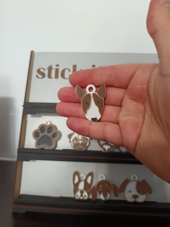 brelocuri-personalizate-caini-alb-maro-rase-diferite [4]