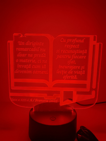 lampa-3d-absolvire-cadou-absolvent-16-culori-telecomanda-usb.jpg [7]