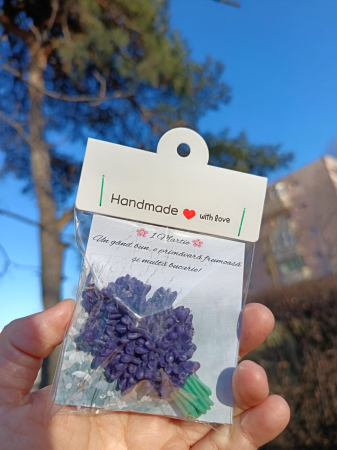 Mărțișor 1-8 Martie - lumanare-martisor-liliac-violet-mesaj-la-multi-ani-soia