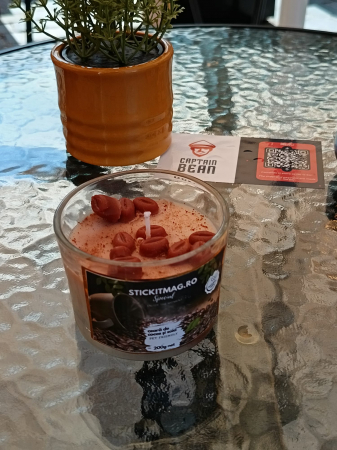 lumanare-parfumata-ceara-soia-boabe-cafea-ciocolata.jpg [3]