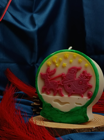 lumanare-parfumata-craciun-mos-trusura-reni-stelute-handmade-170g.jpg [4]