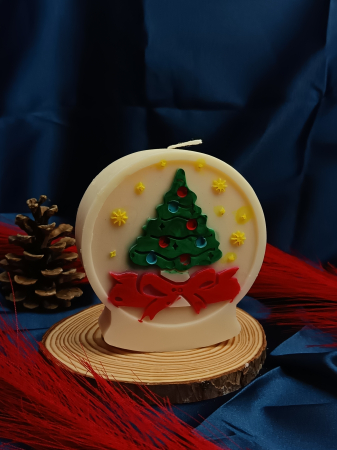 lumanare-parfumata-craciun-brad-mare-fundita-rosie-stelute-handmade-170g.jpg [2]