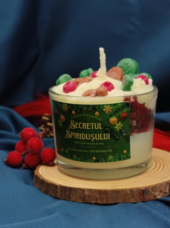 Cofetăria Moșului - lumanare-parfumata-secretul-spiridusului-cofetaria-mosului-stickitmag