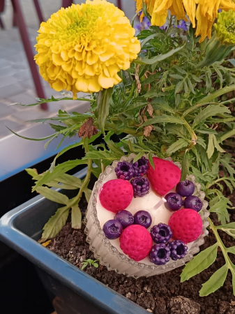 lumanare-parfumata-ceara-cocos-fructe-de-padure-bomboniera-handmade-stickitmag [3]