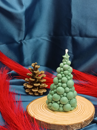 lumanare-parfumata-bradut-de-bucle-cu-stea-handmade [7]