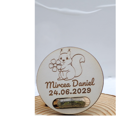marturie-plantabila-botez-veverita-seminte-de-flori [1]