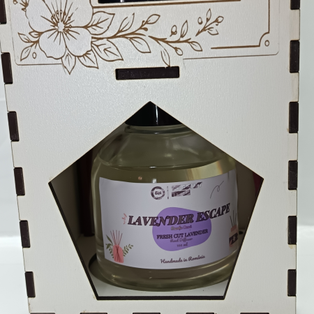 set-cadou-premium-lavender-escape-mireasma-noptii-esenta-casei-stickitmag.webp [4]