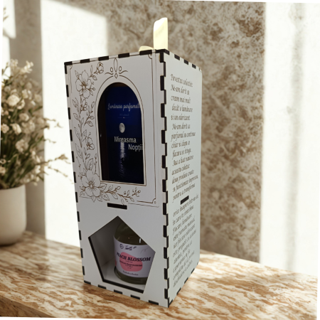 set-cadou-premium-peach-blossom-mireasma-noptii-esenta-casei-stickitmag.webp [1]