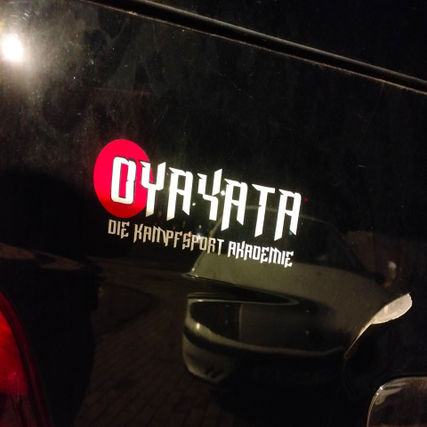 Sticker Oyakata – Specialist în Arte Marțiale pentru Mașina Ta [1]