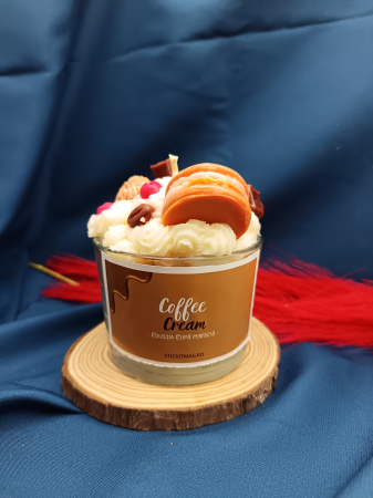 Colecții Lumânări Parfumate - lumanare-parfumata-coffee-cream-frisca-macarons-biscuiti-recipient-sticla