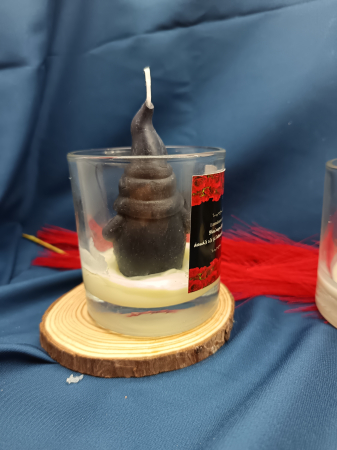 lumanare-parfumata-flacara-tacerii-exterior-negru-interior-rosu [2]