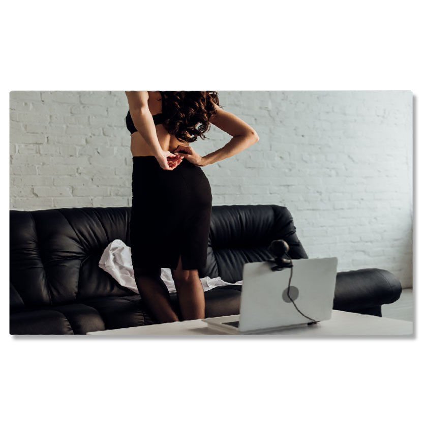 Senzual - Tablou Canvas Femeia Sexy Care Iti Da Fustele Jos in Fata Ferestrei atragatoare, vedere din spate, frumoasa, sutien negru, fusta, fereastra, intimitate 1528 40x25CM