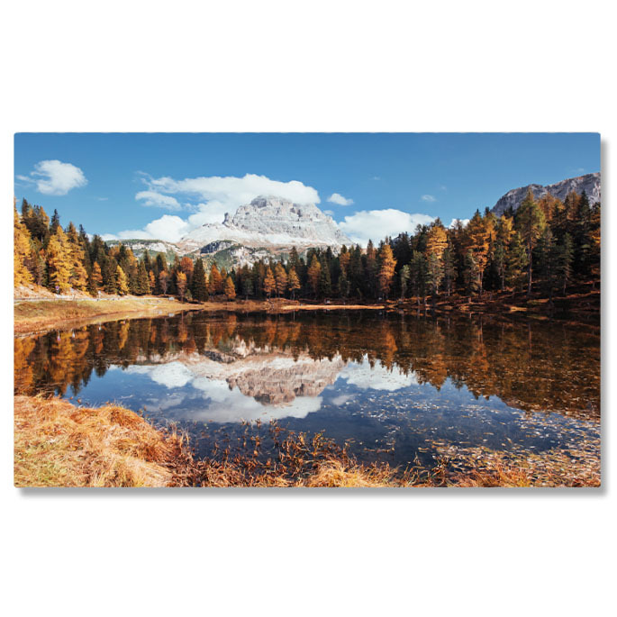 Apă & Natură - Tablou Canvas: Peisaj Montan in Lumina Zilei 40x25CM