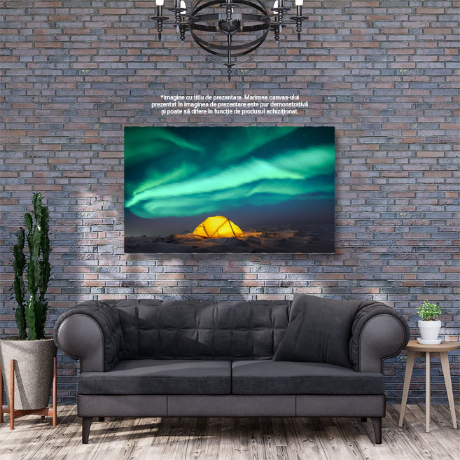 Tablou Canvas - Dansul Luminilor Nordului: Aurora Boreala in Peisaje de Iarna 40x25CM [2]