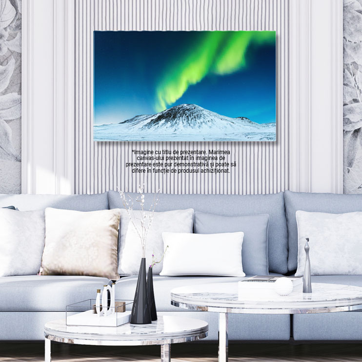 Tablou Canvas Aparitie Aurorii Boreale Peste Munte intr-o Noapte instelata Natura, Peisaj, Aurora Boreala, Noapte, Univers 571 40x25CM [2]