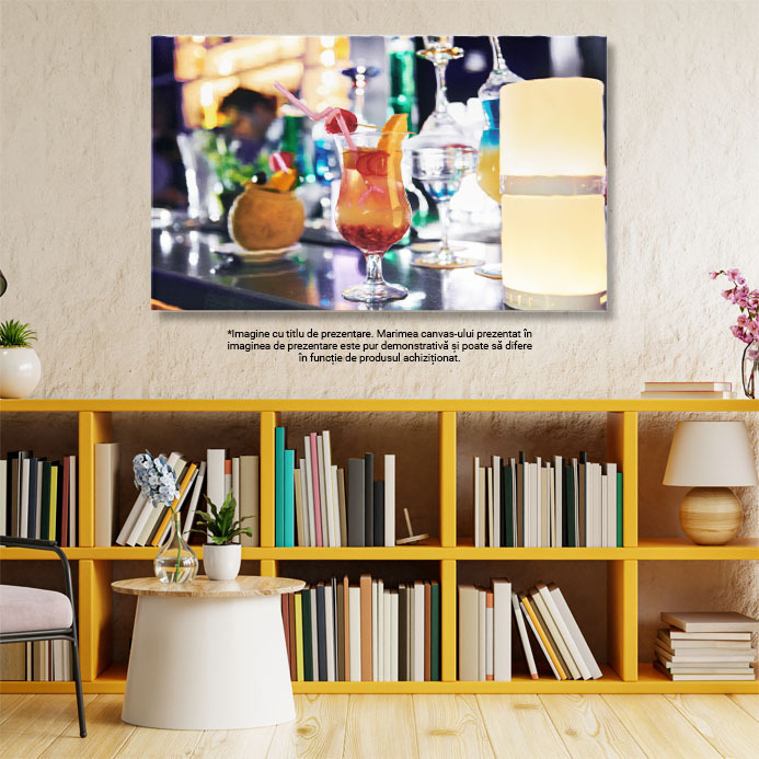 Tablou Canvas Vedere Focalizata la Cocktail-uri Bauturi, Focalizare, Lumina Artificiala, Interior, Ambianta 1251 40x25CM [2]