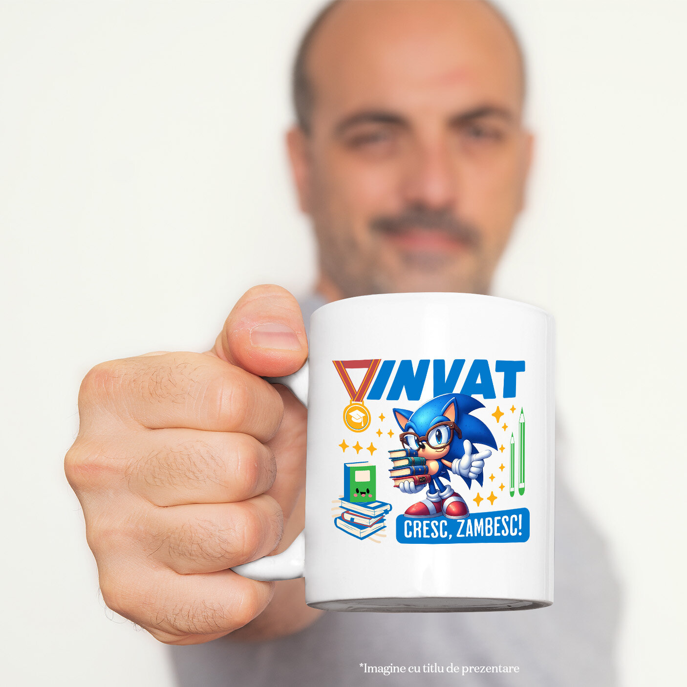 Cana Cu Sonic – Invatam, Zambim, Crestem Ceramica, 330ML, cu Maner Alb [1]