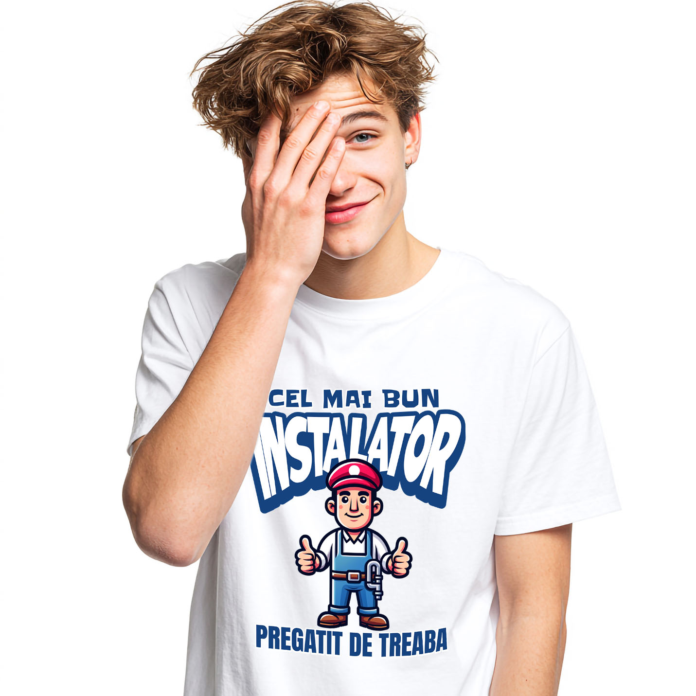 Tricou Femei, Barbati, Copii, Fata, Baiat, Unisex Personalizat Bărbat cu Salopetă Albastră și Pălărie Roșie – Design Meserie