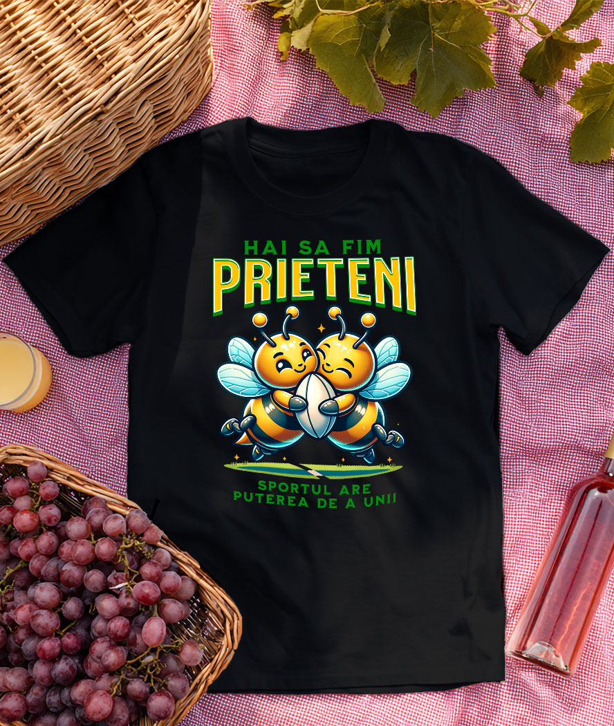Tricou Femei, Barbati, Copii, Fata, Baiat, Unisex Personalizat Cadouri personalizate pentru prieteni și familie – Cuplu albine fericite și fotbal american [2]