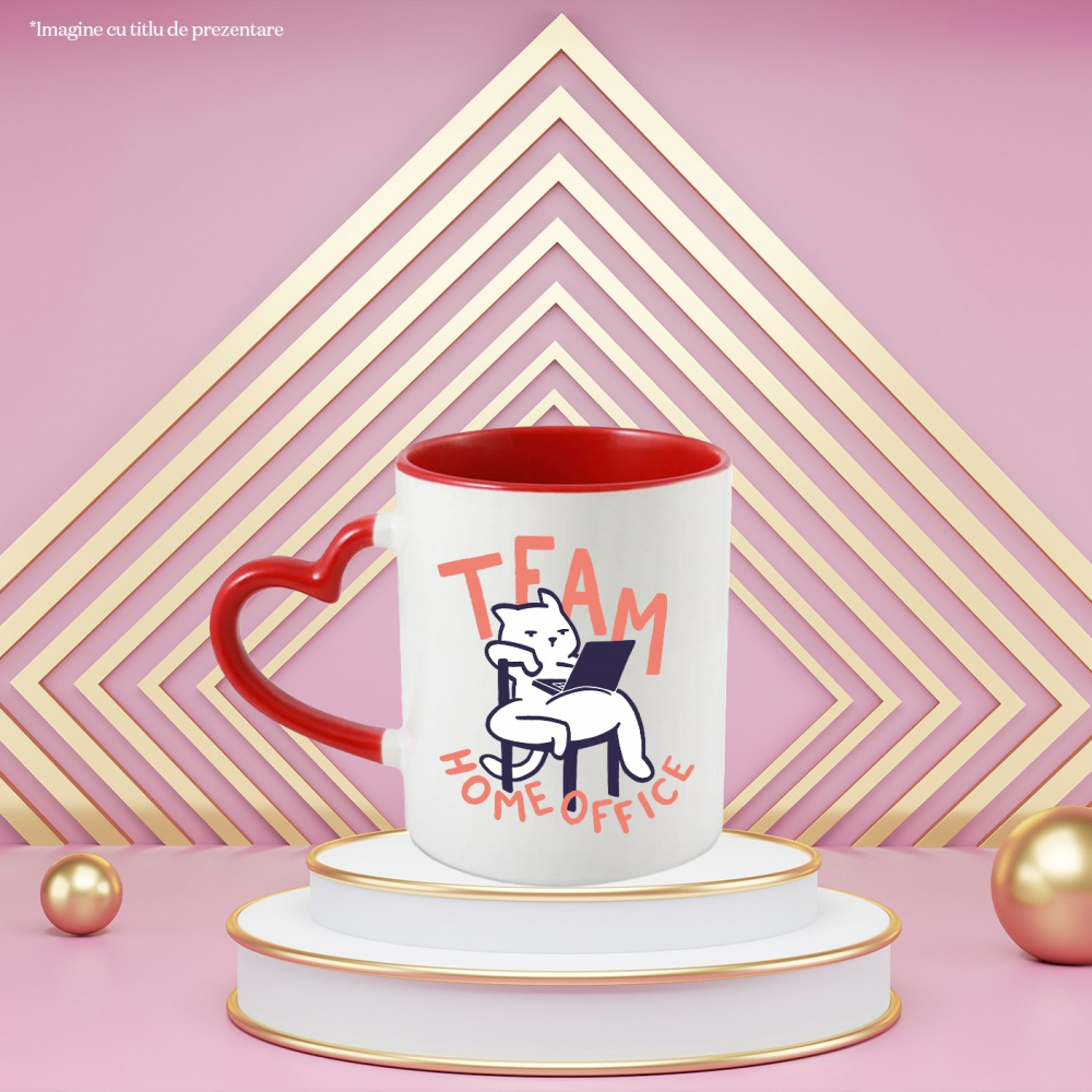 Cana Cu Text In Engleza Team Home Office, Pisica Pe Scaun Stand Cu Ochii In Laptop, Work From Home, Pisici Si Motani, Multicolor 330 ml,   cu maner Inima Rosie [5]