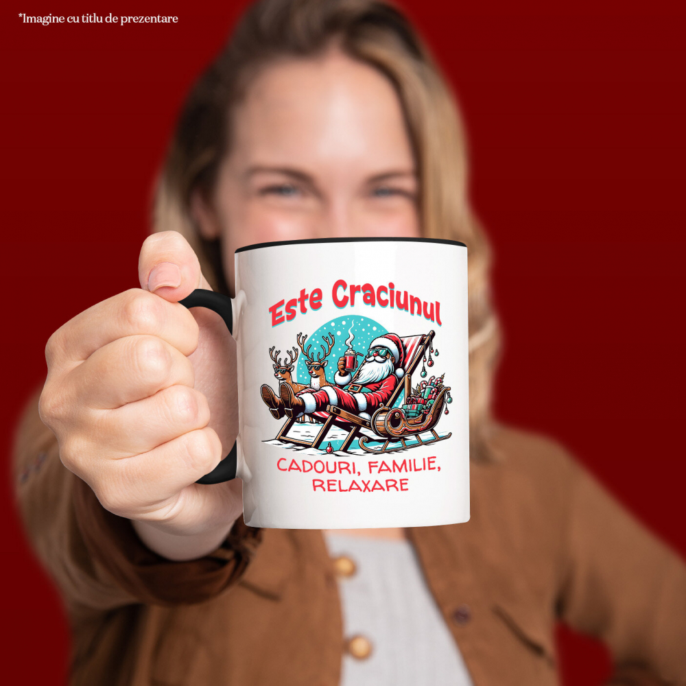 Cana Personalizata Moș Crăciun Vesel pe Șezlong cu Ciocolată Caldă – Cadouri Personalizate pentru Crăciun [2]