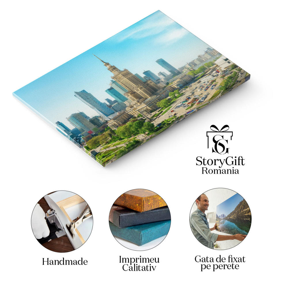 Tablou Canvas - Arhitectura Moderna in Varsovia, Polonia - Turnul Palatului Culturii si stiintei 40x25CM [2]