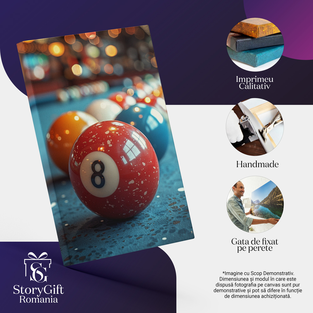 Tablou Canvas: Catifeaua mesei de biliard uzata de loviturile tacului- Mingi ce asteapta lovite Pictura Digitala 40x25CM [5]
