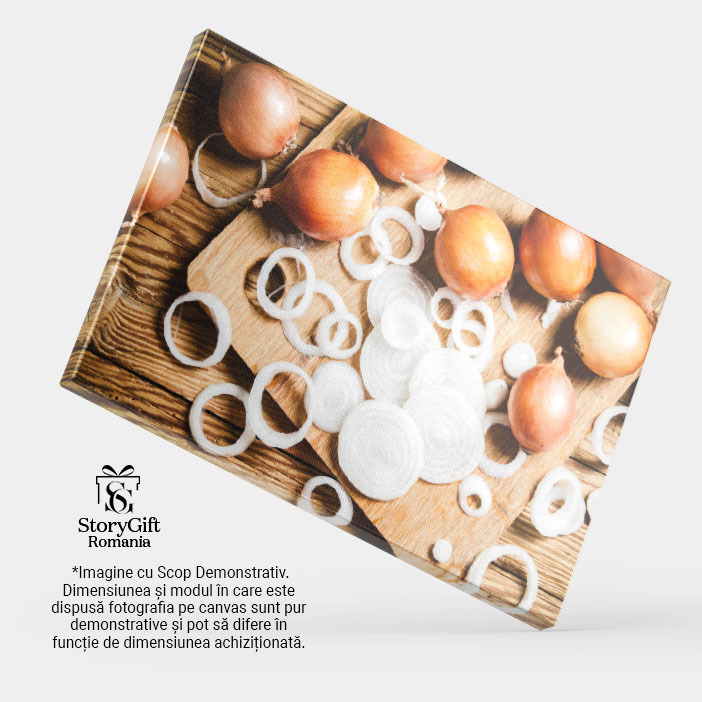 Tablou Canvas Ceapa taiata Proaspat  Ingredient Esential pentru o Mancare Sanatoasa si Plina de arome 40x25CM [4]