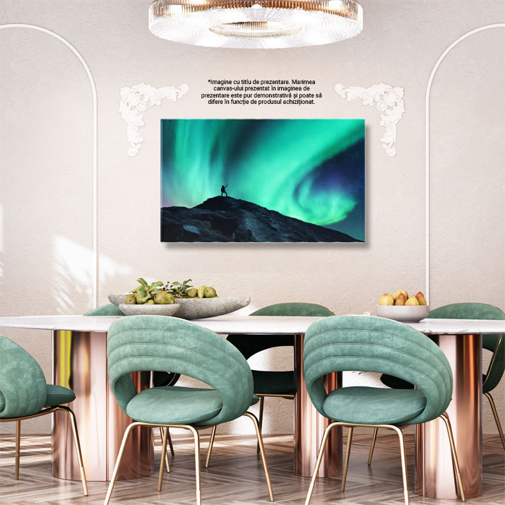 Tablou Canvas cu Aurora Boreala - Fascinatia Noptii si Lumina Cosmica in Arctica 40x25CM [3]