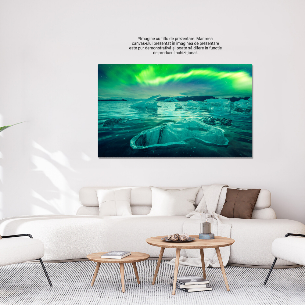 Aurora Boreală la Jokulsarlon, Islanda - Magia Luminilor Nordice într-o Iarnă Friguroasă, Marime 40x25CM [3]