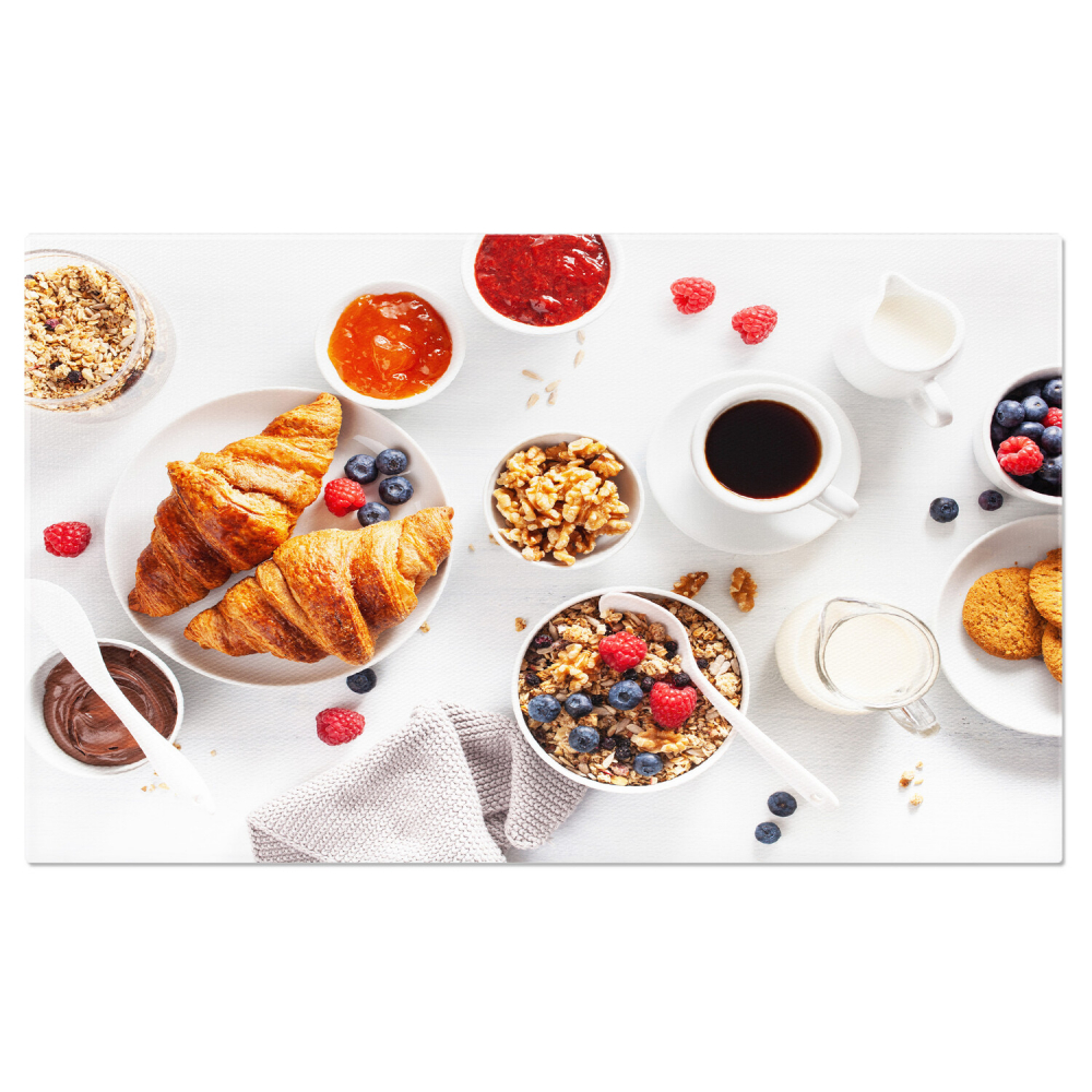 Mic Dejun Continental: Croissant, Cafea și Fructe Delicioase, Marime 40x25CM [1]