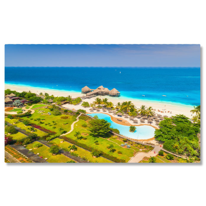 Tablou canvas cu peisaj, ocean, apa, resort, palmieri, plaja, multicolor 40x25CM [1]