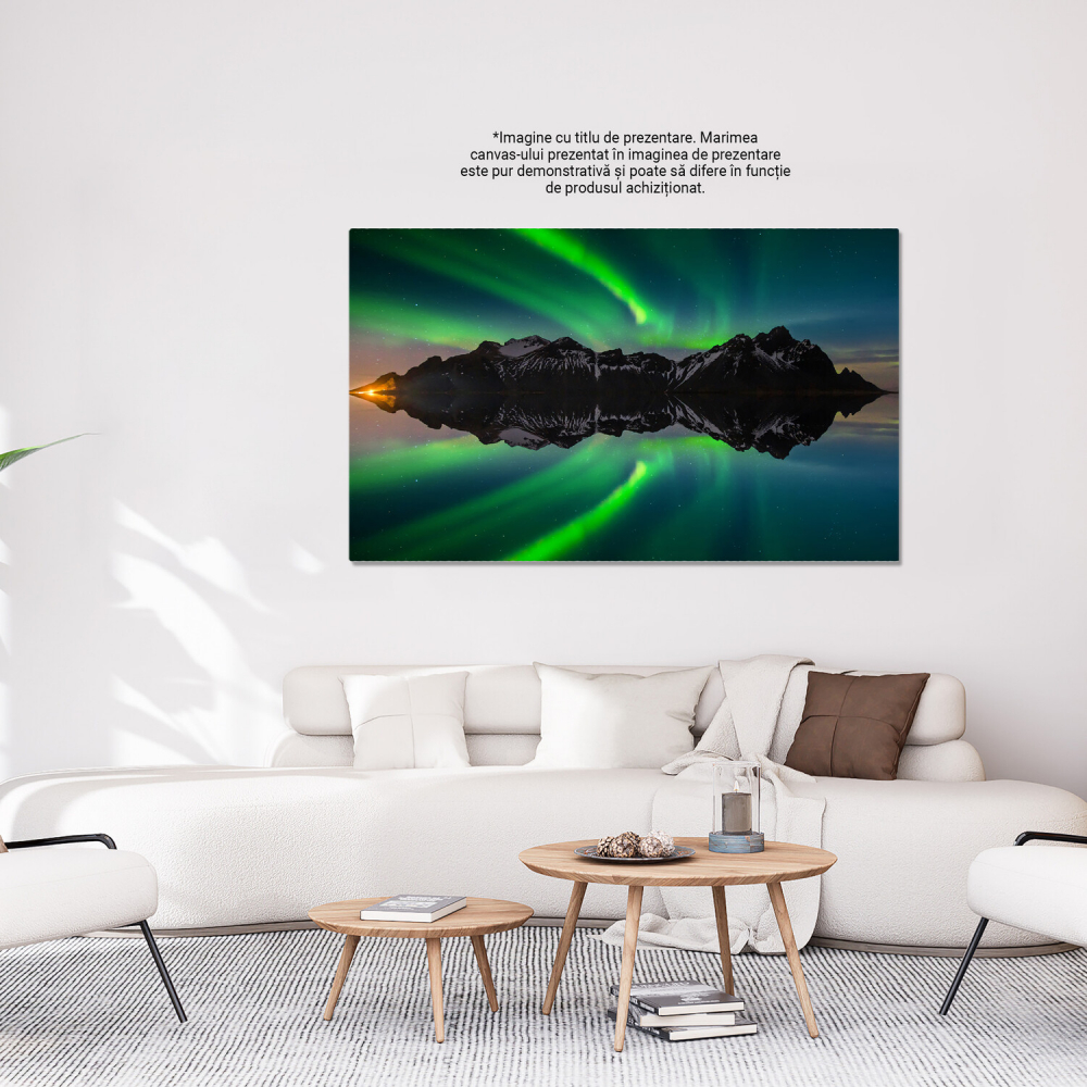 Stele, Lună și Aurora Boreală în Islanda - Vestrahorn și Stokksnes în Magia Iernii, Marime 40x25CM [3]