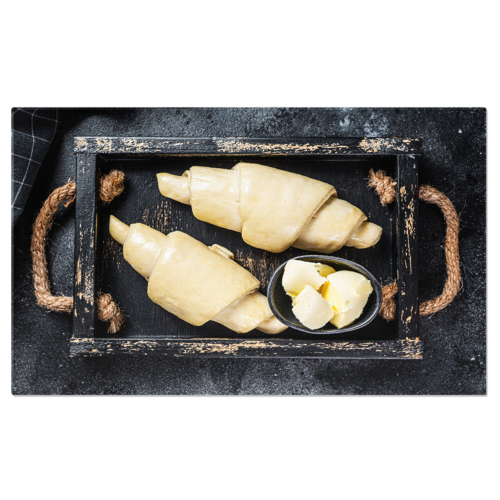 Delicii Matinale: Croissant-uri și Aluat Proaspăt, Marime 40x25CM [1]