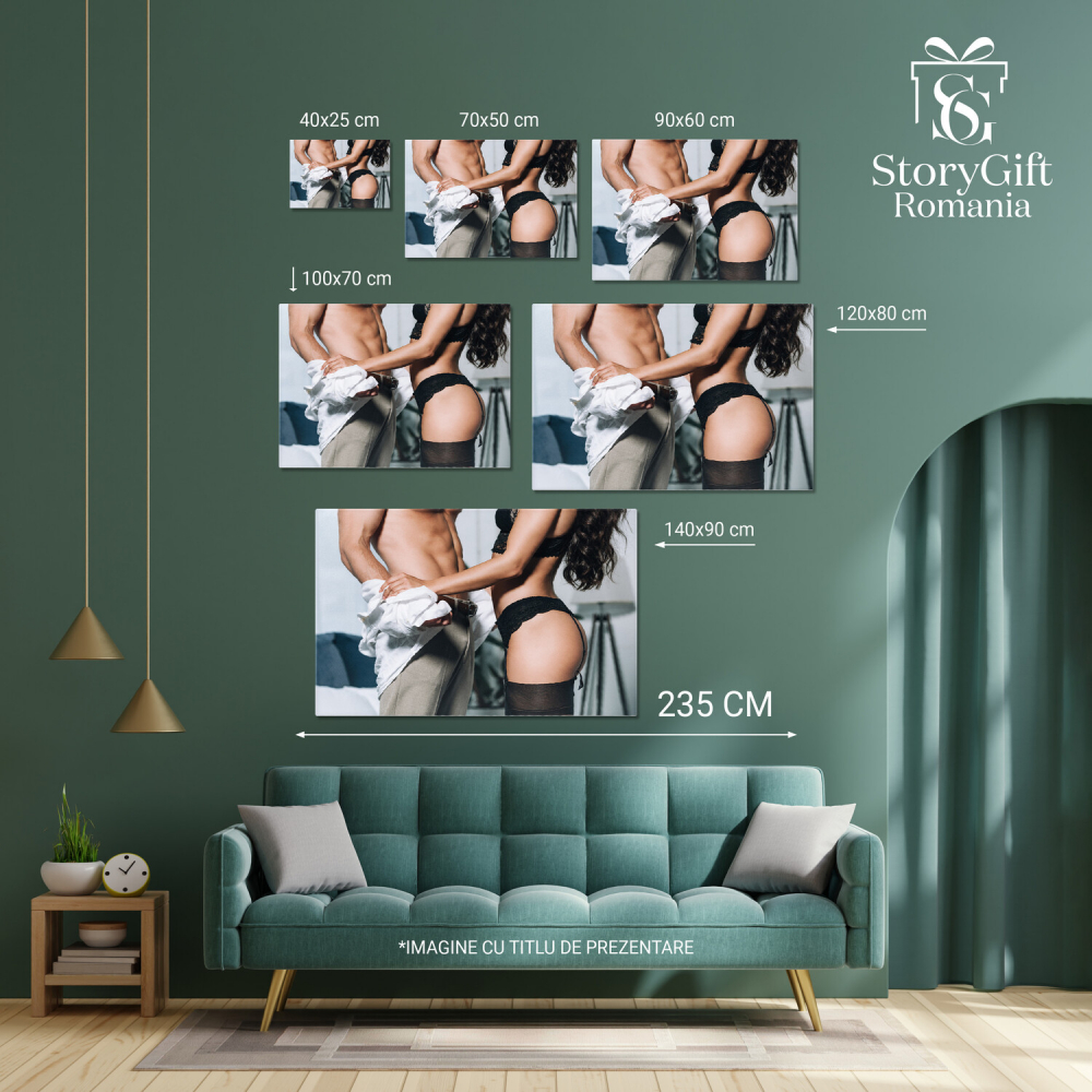 Fata Seductivă în Lenjerie Neagră Transparentă, Marime 40x25CM [4]