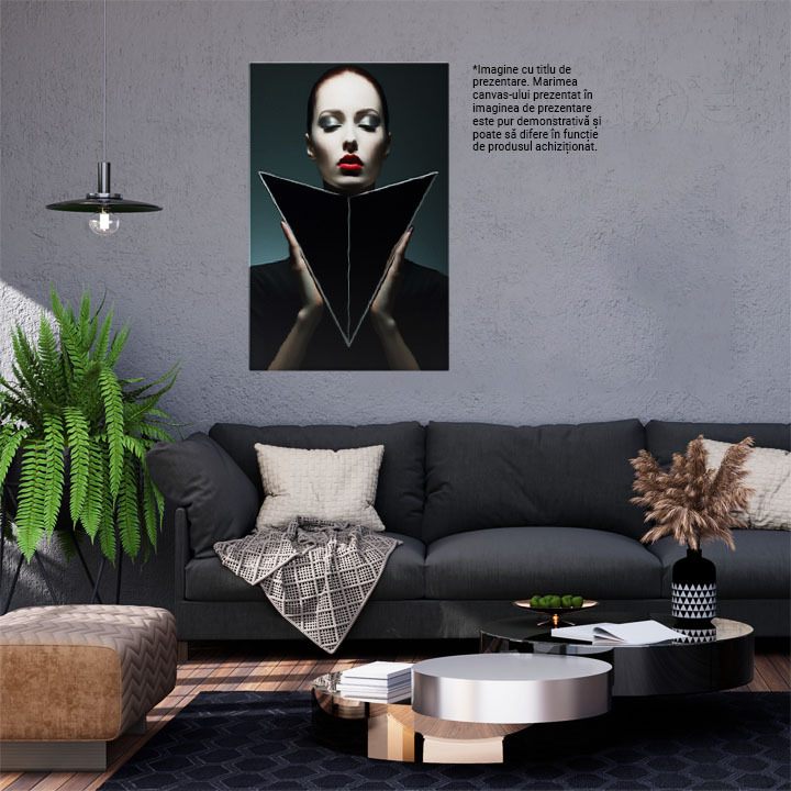 Tablou Canvas:  Femeie cu Chipul Alb si Buze Rosii cu Ochii Machiati, Poza Artistica Feminina  Pictura Digitala 40x25CM [2]