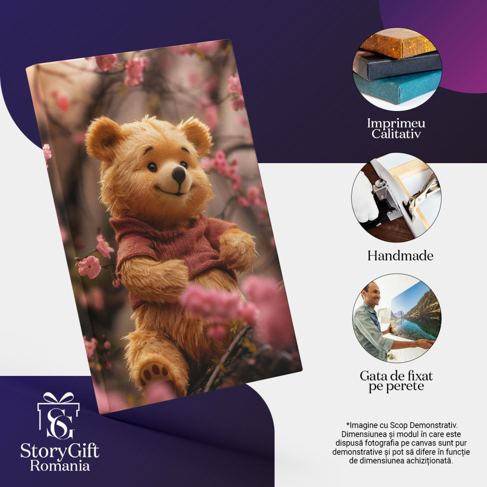 Tablou Canvas:  Imaginea unui Urs de Plus  stand intr-un Pom Inflorit - Fotografie Artistica si Jucarie  Pictura Digitala 40x25CM [3]