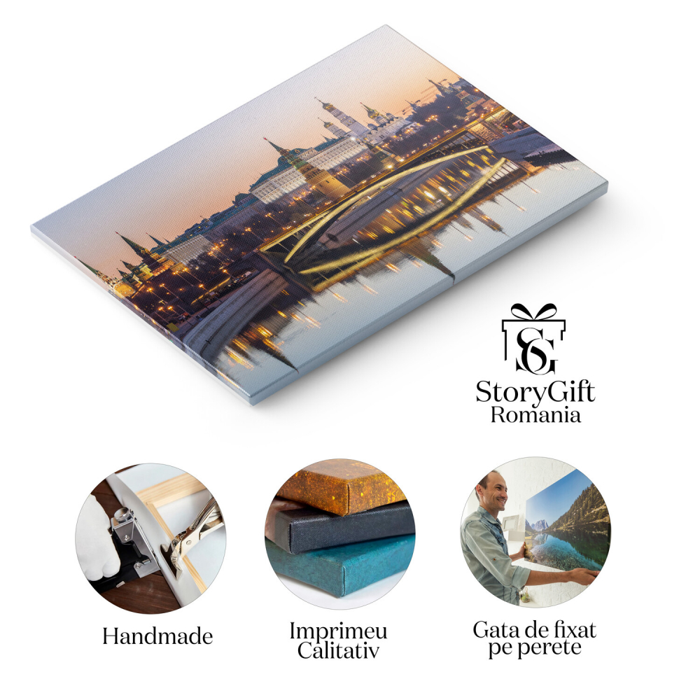 Kremlinul și Râul Moscova: Inima Capitalei Ruse, Marime 40x25CM [2]