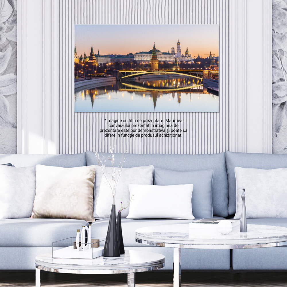 Kremlinul și Râul Moscova: Inima Capitalei Ruse, Marime 40x25CM [3]
