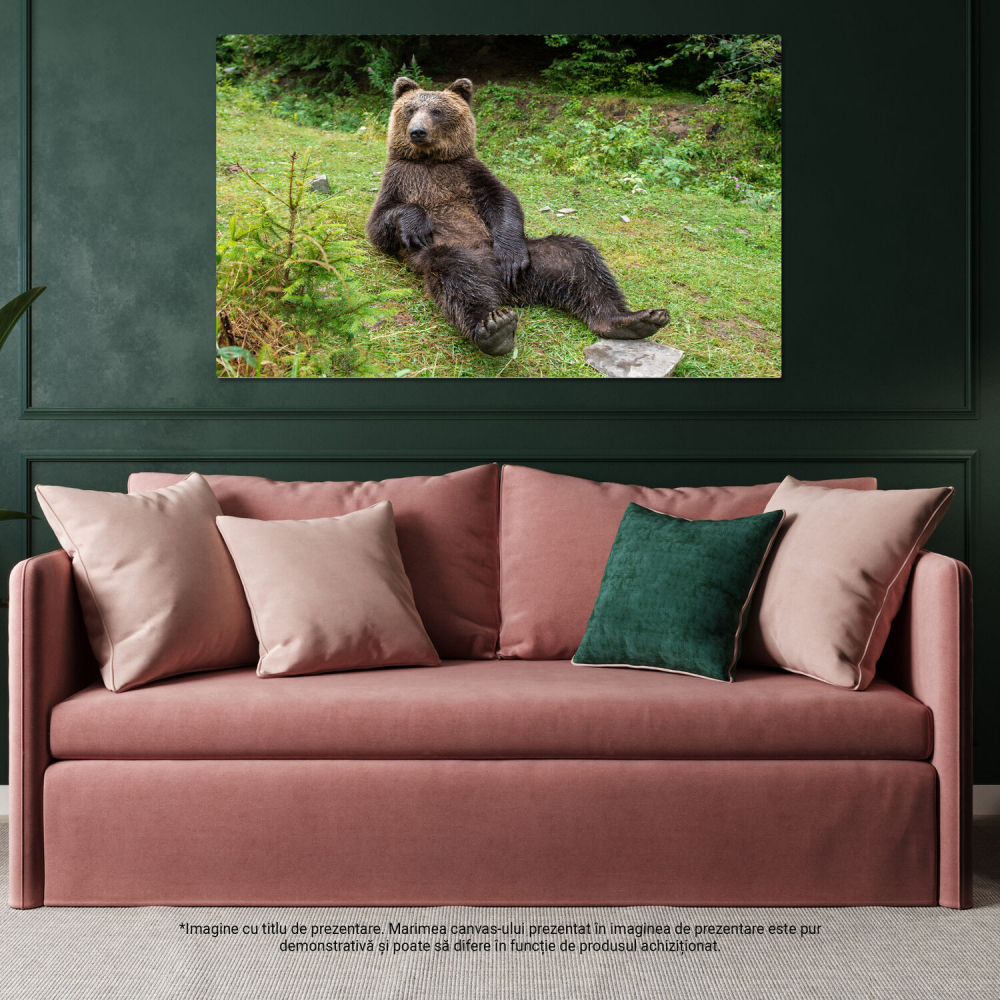 Tablou Canvas Marele Urs Grizzly: Regatul Sălbăticiei în Taiga Nordică, Marime 40x25CM [4]