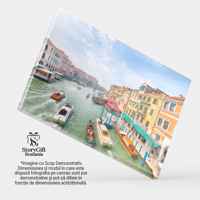 Tablou Canvas Orasul Venetia la Apus cu Reflexii Magice in Canale, italia, apus, apa, arhitectura, romantic 515 40x25CM [4]