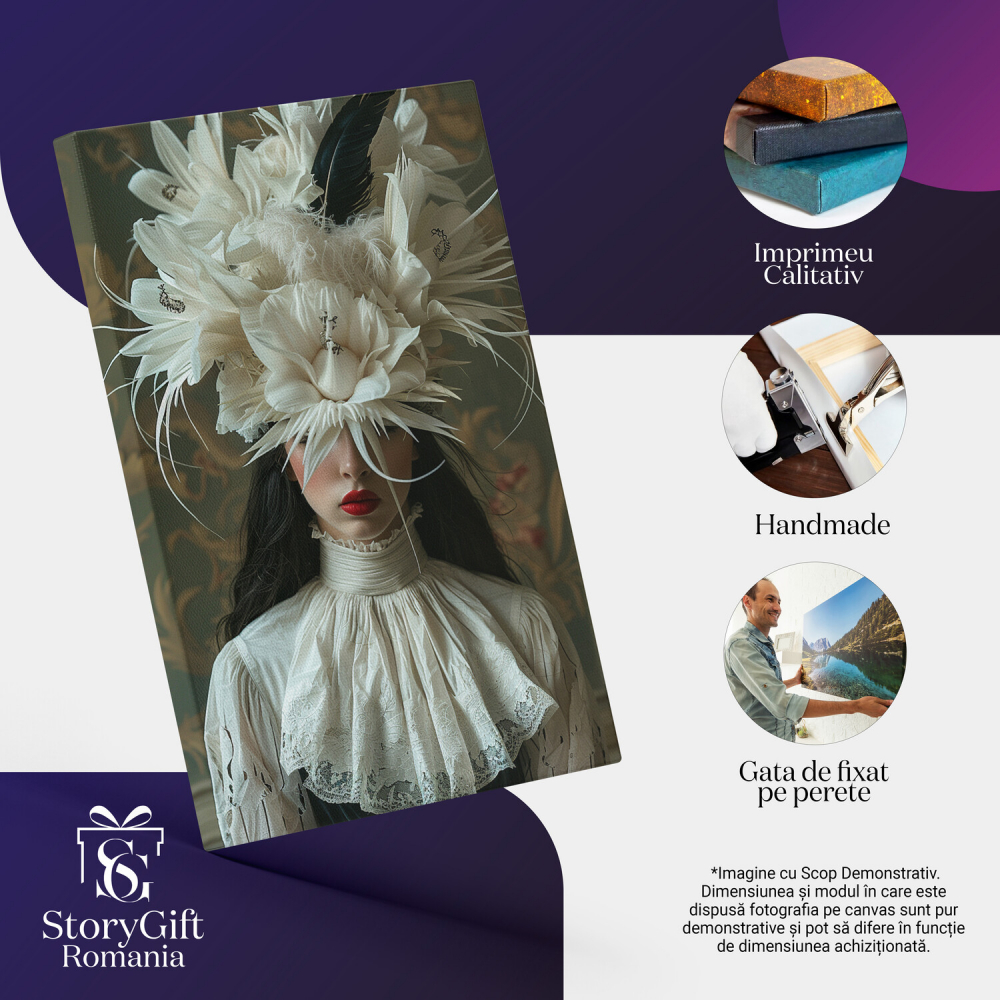 Palarie Albă cu Model de Flori și Pană Neagră, Marime 40x25CM [2]