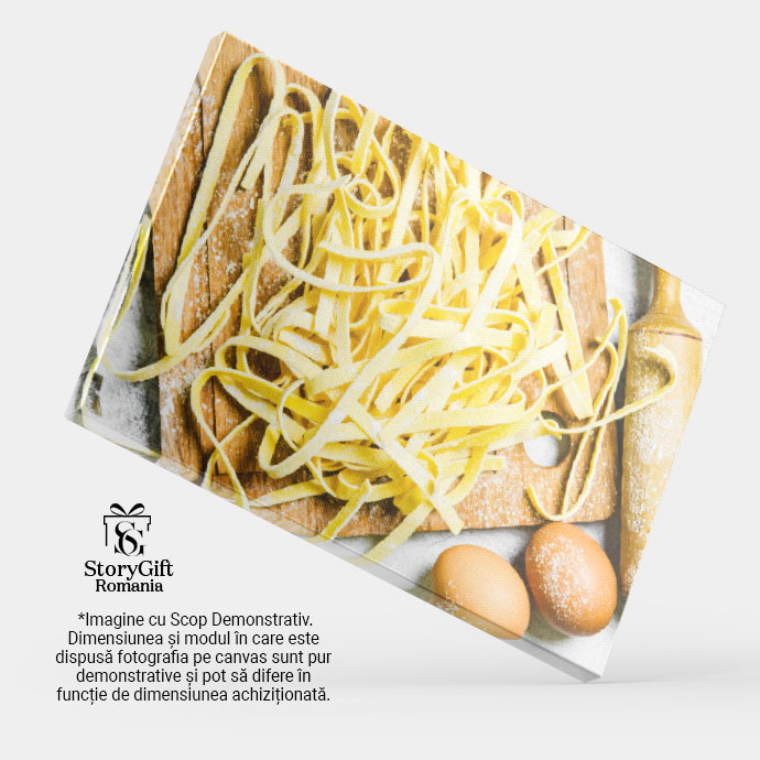 Tablou Canvas Paste tagliatelle Fainoase Facute in Casa pe o Masa Alba  Paste Proaspete si Gustoase Pregatite in Stil Italian la Domiciliu 40x25CM [4]
