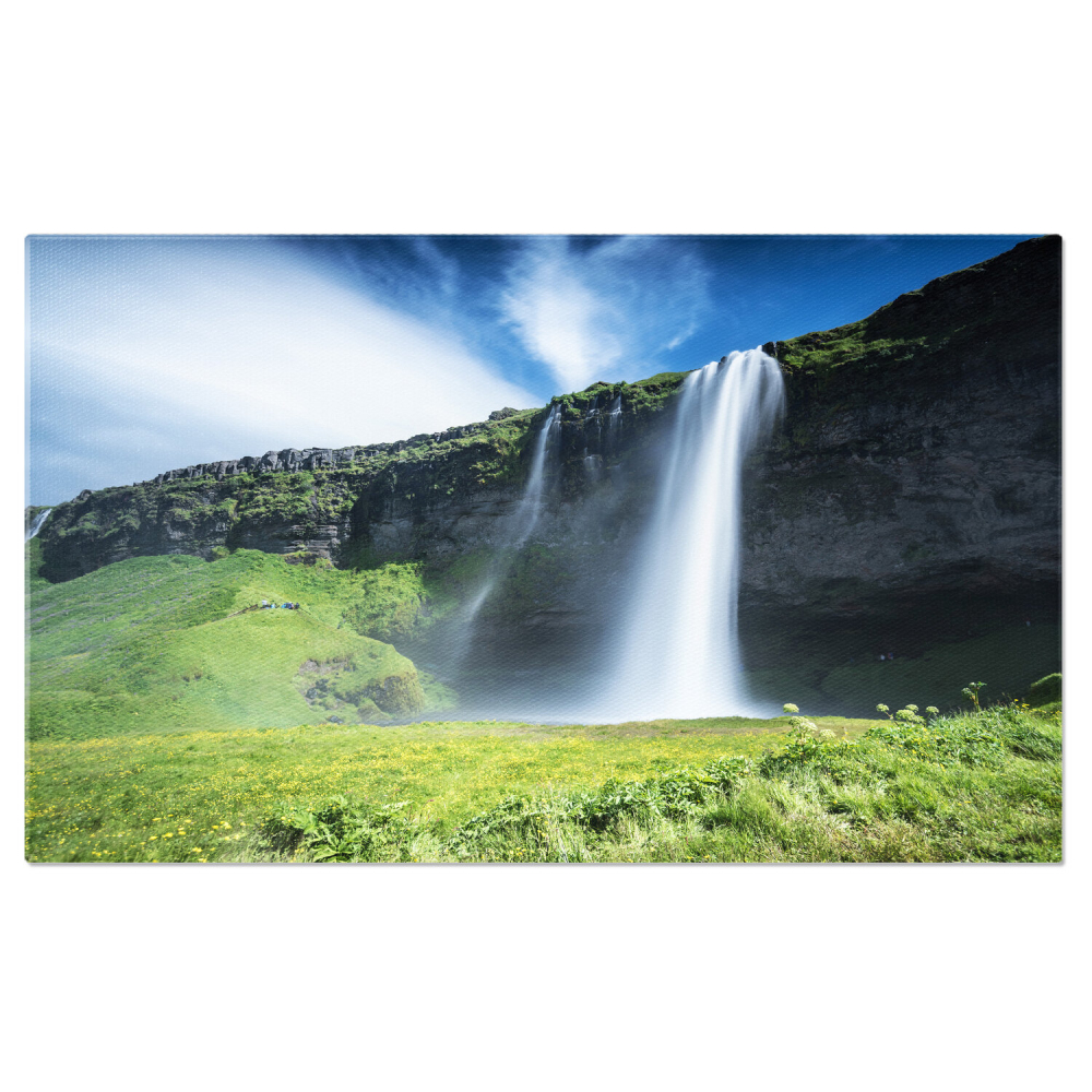 Tablou Canvas Cascada Seljalandfoss - Peisaj Uimitor pentru Decor, Marime 40x25CM [1]