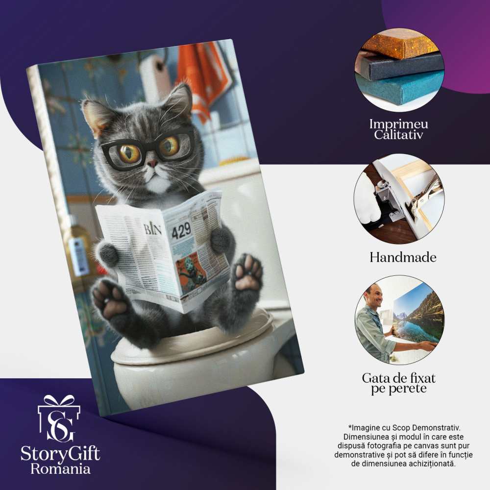 Tablou Canvas Pisoiul Gri cu Lăbuțe Roz Se Relaxează în Baie și Citește Ziarul Purtănd Ochelari , Pictura Digitala 40x25CM [3]