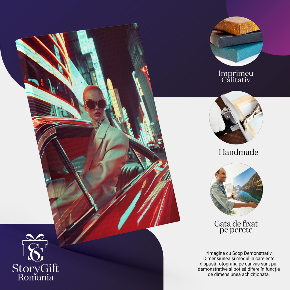 Tablou Canvas - Sacou cu Umeri Largi Feminin și Ochelari la Modă, Marime 40x25CM [2]