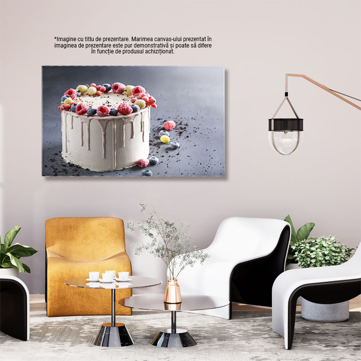 Tablou Canvas Tort Facut in Casa si Dulce cu Boabe de Cafea si Fructe de Padure  O Deliciu Cu Crema, Fructe si Decorat Cu Boabe de Cafea 40x25CM [3]