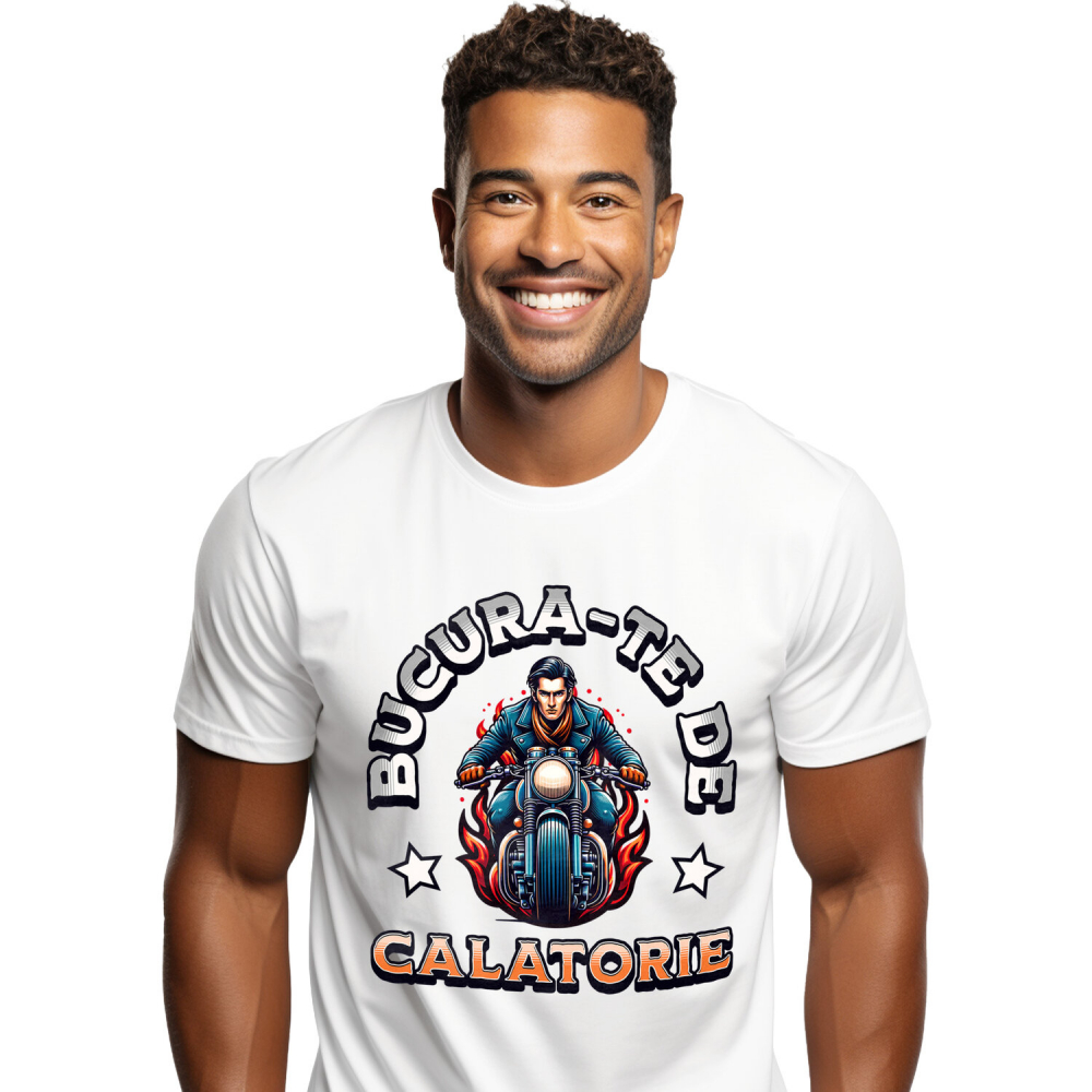 Tricou Femei, Barbati, Copii, Fata, Baiat, Unisex Personalizat Bărbat Tânăr Pe Motocicletă – Aventură, Stil și Libertate [1]