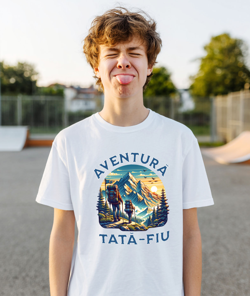 Tricou Femei, Barbati, Copii, Fata, Baiat, Unisex Personalizat "Cuplu Sportiv prin Munți cu Rucsaci – Aventuri în Natură pentru Tată și Fiu" [2]