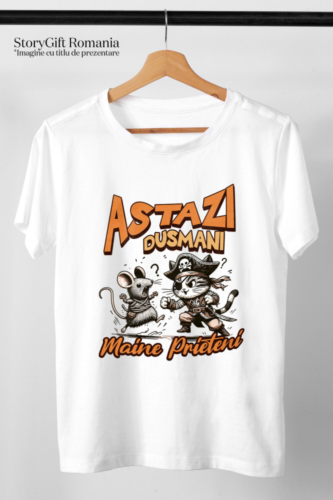 Tricou Femei, Barbati, Copii, Fata, Baiat, Unisex Personalizat "Lupta Soarece și Motan Pirat - Astăzi Dușmani, Mâine Prieteni" [3]